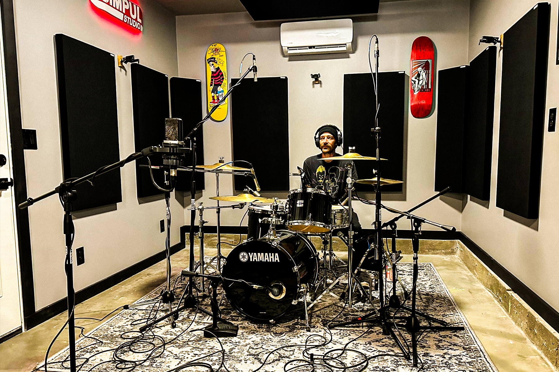 Recording session at Simpul Studio